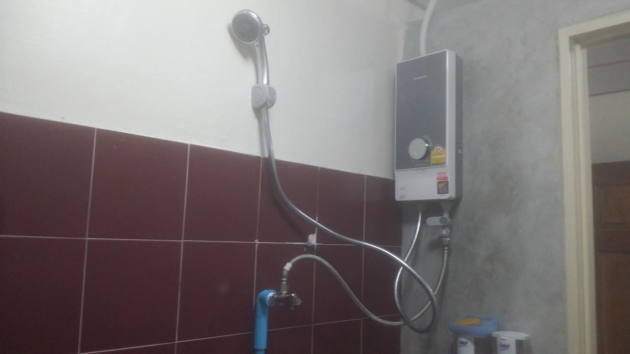 On Nut Hostel Ban Khlong Nang Li Exterior foto